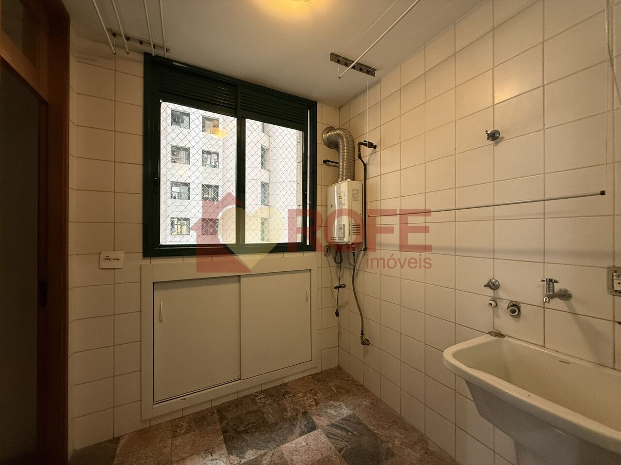 Foto 28 - RF45710
