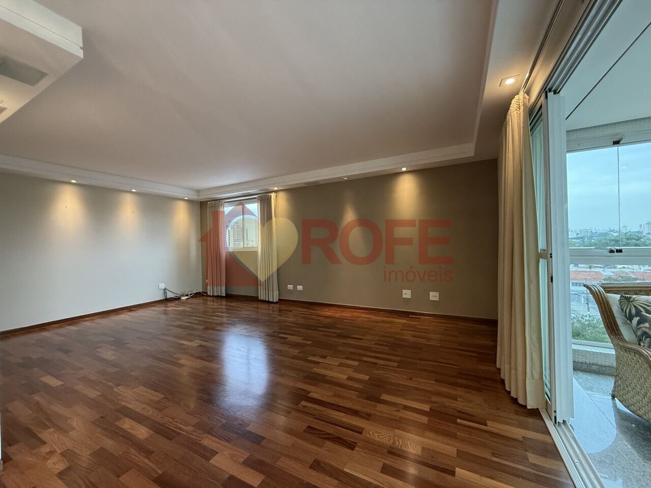 Foto 3 - RF45748