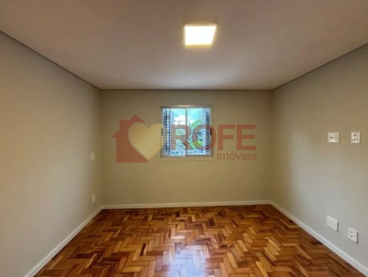 Foto 6 - RF45793