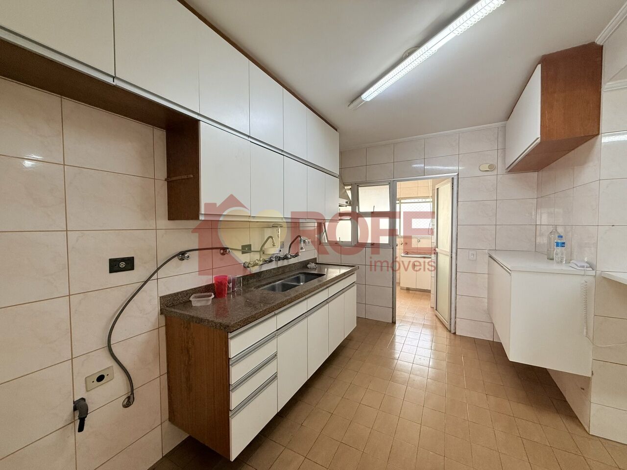 Foto 27 - RF45844