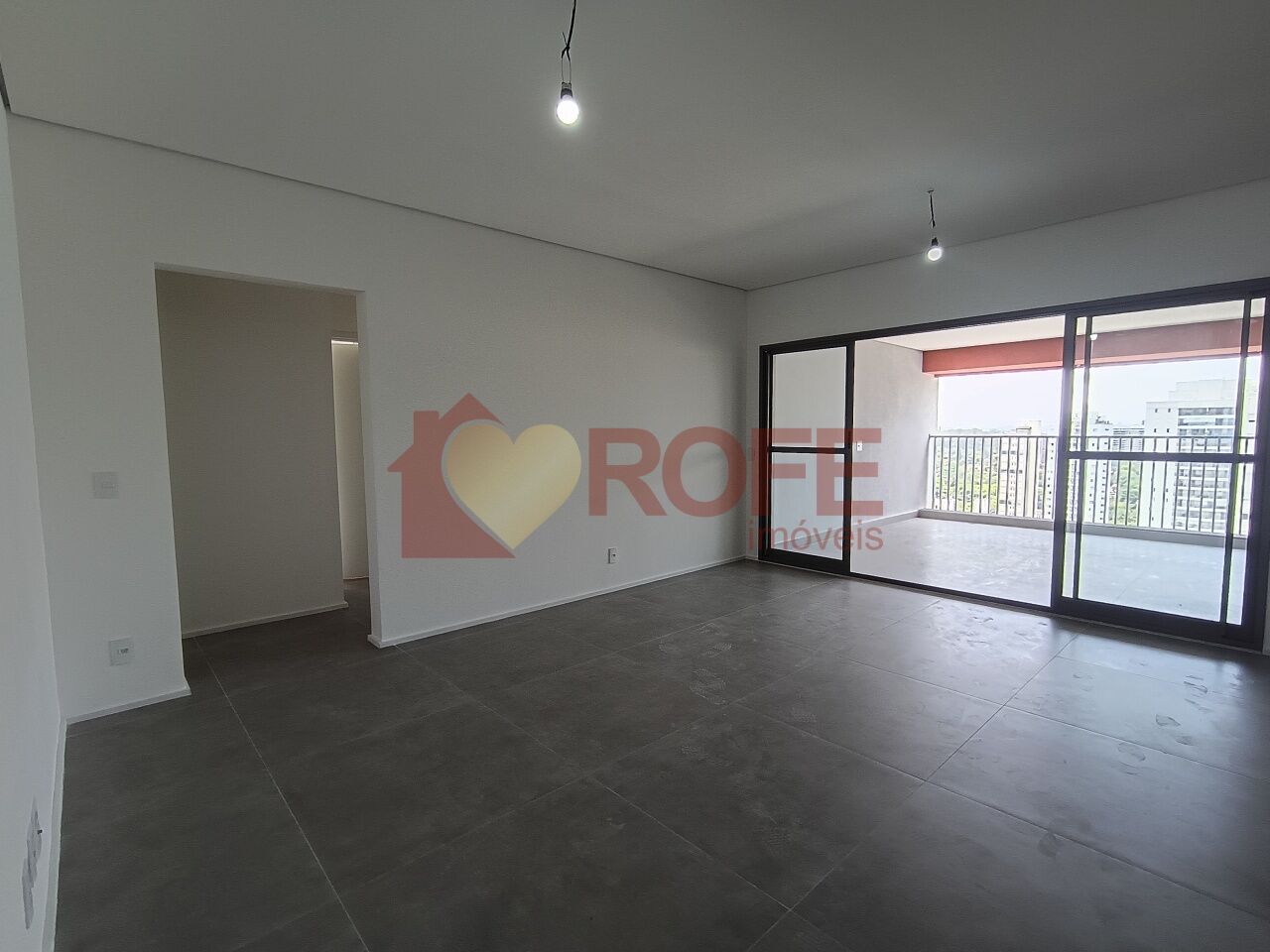 Foto 15 - RF45874