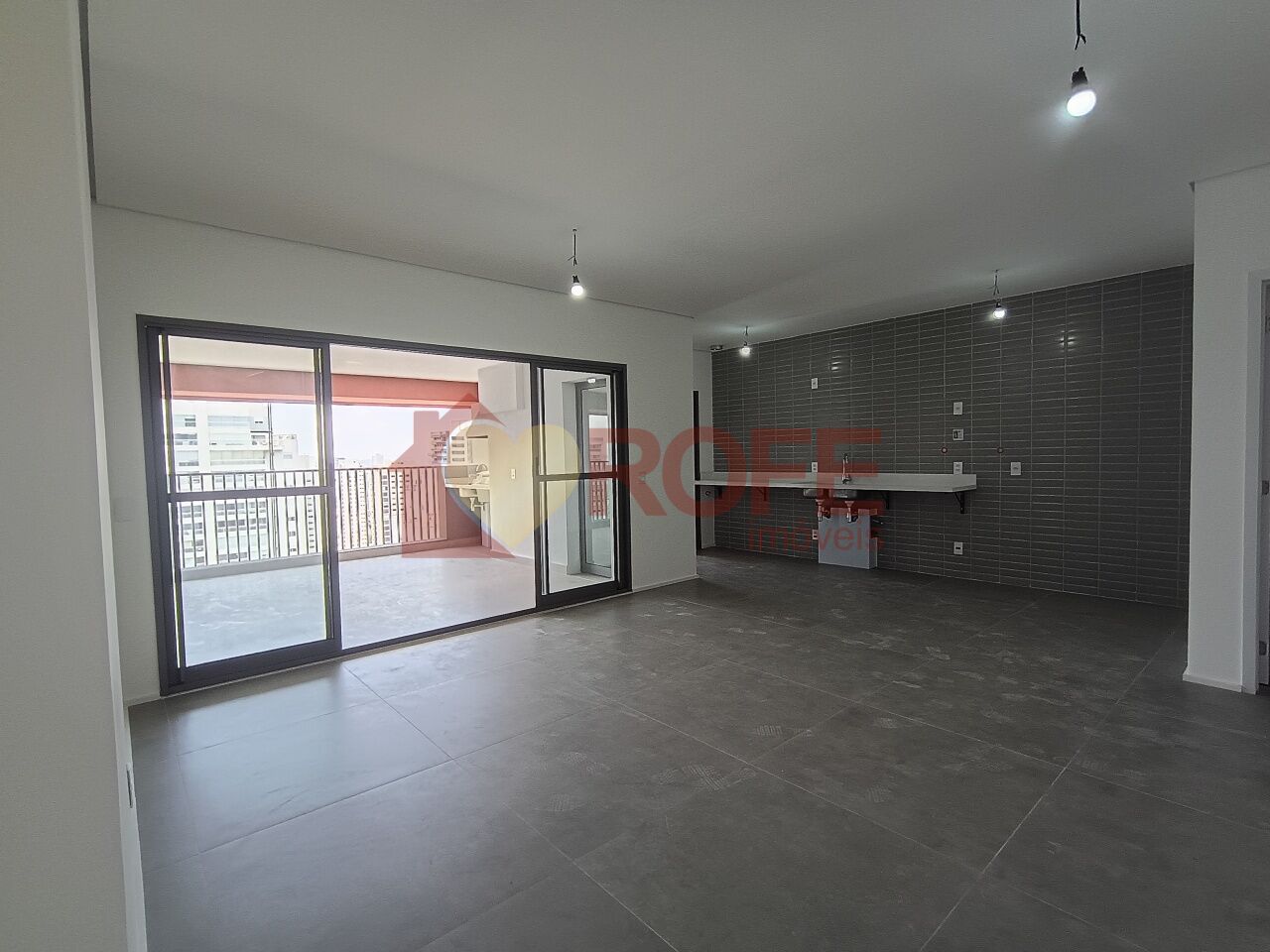 Foto 16 - RF45874