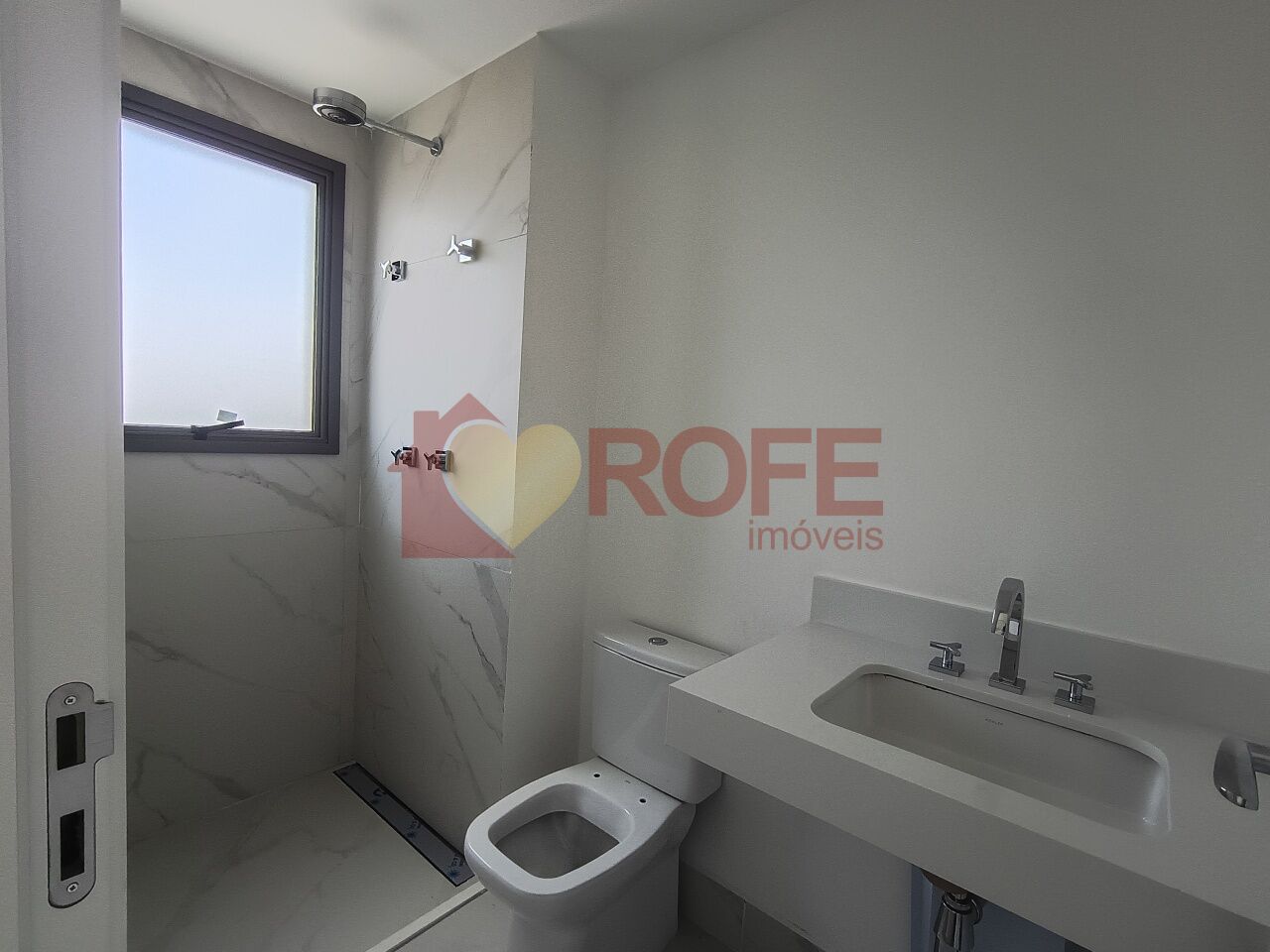 Foto 22 - RF45874