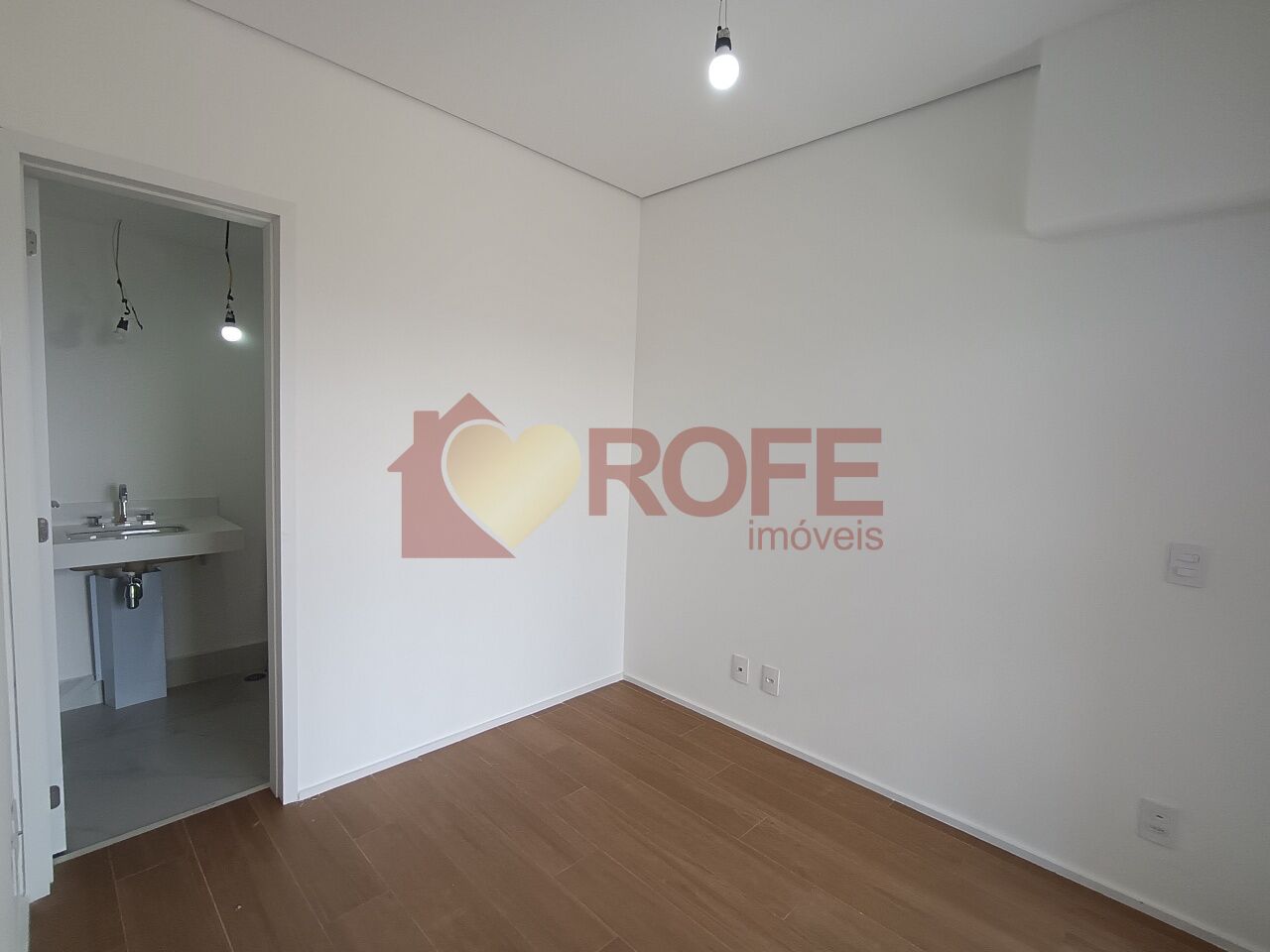 Foto 24 - RF45874
