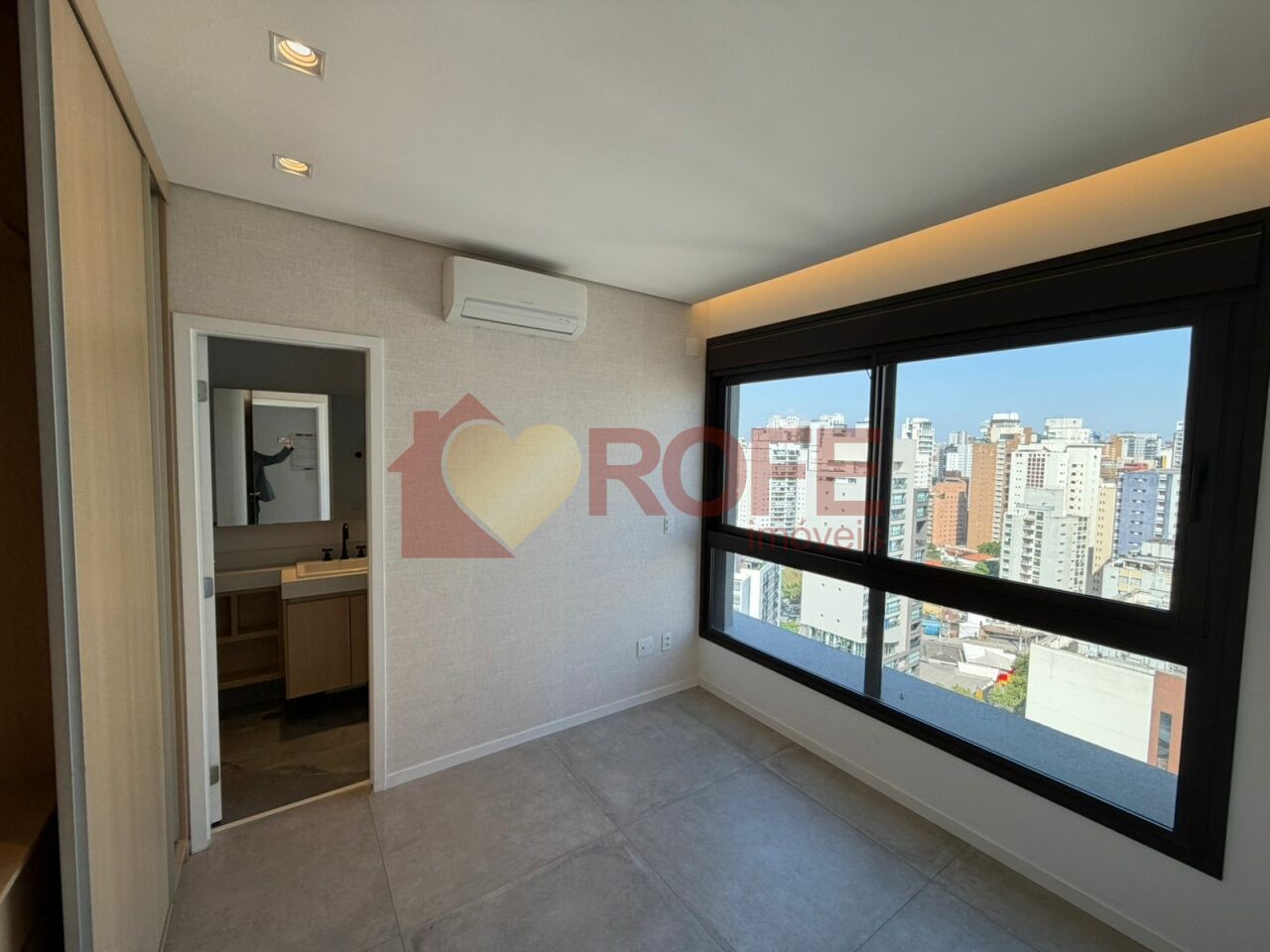 Foto 11 - RF45911