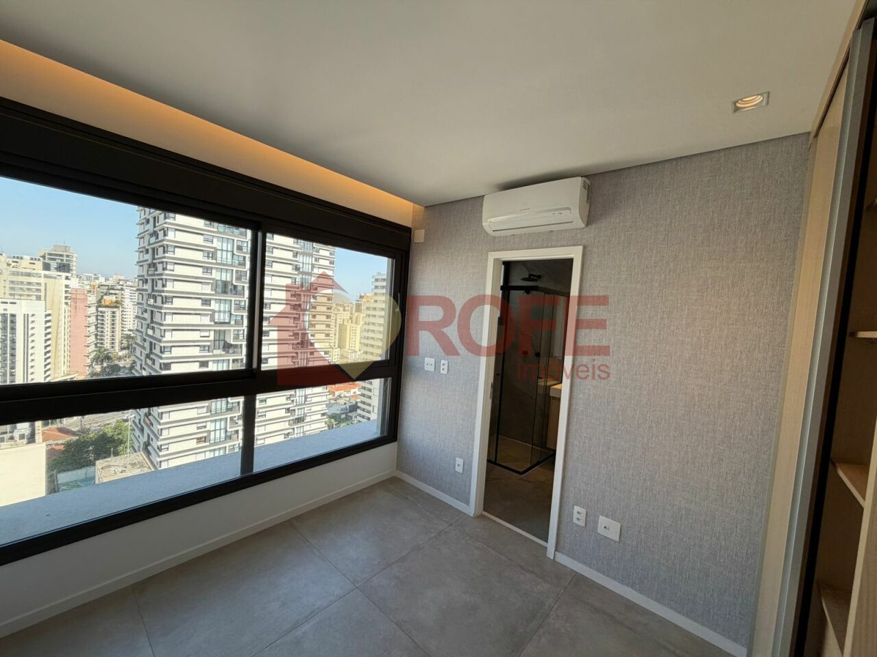 Foto 15 - RF45911