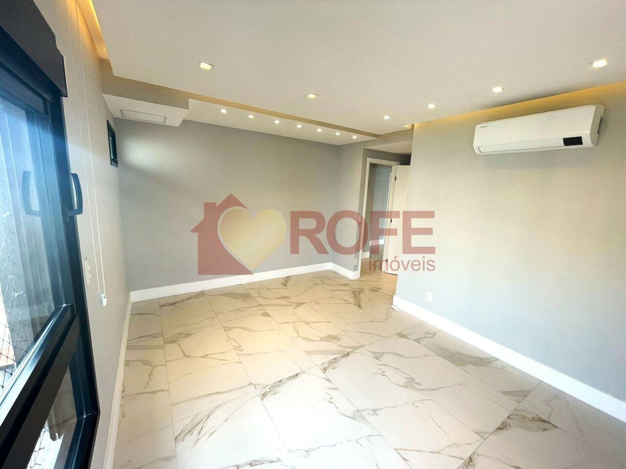 Foto 4 - RF45948