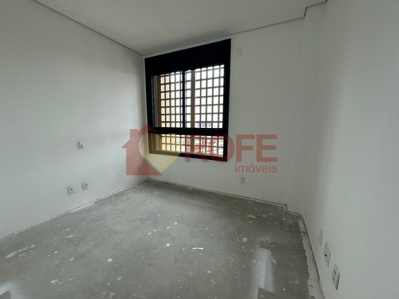 Foto 12 - RF45989