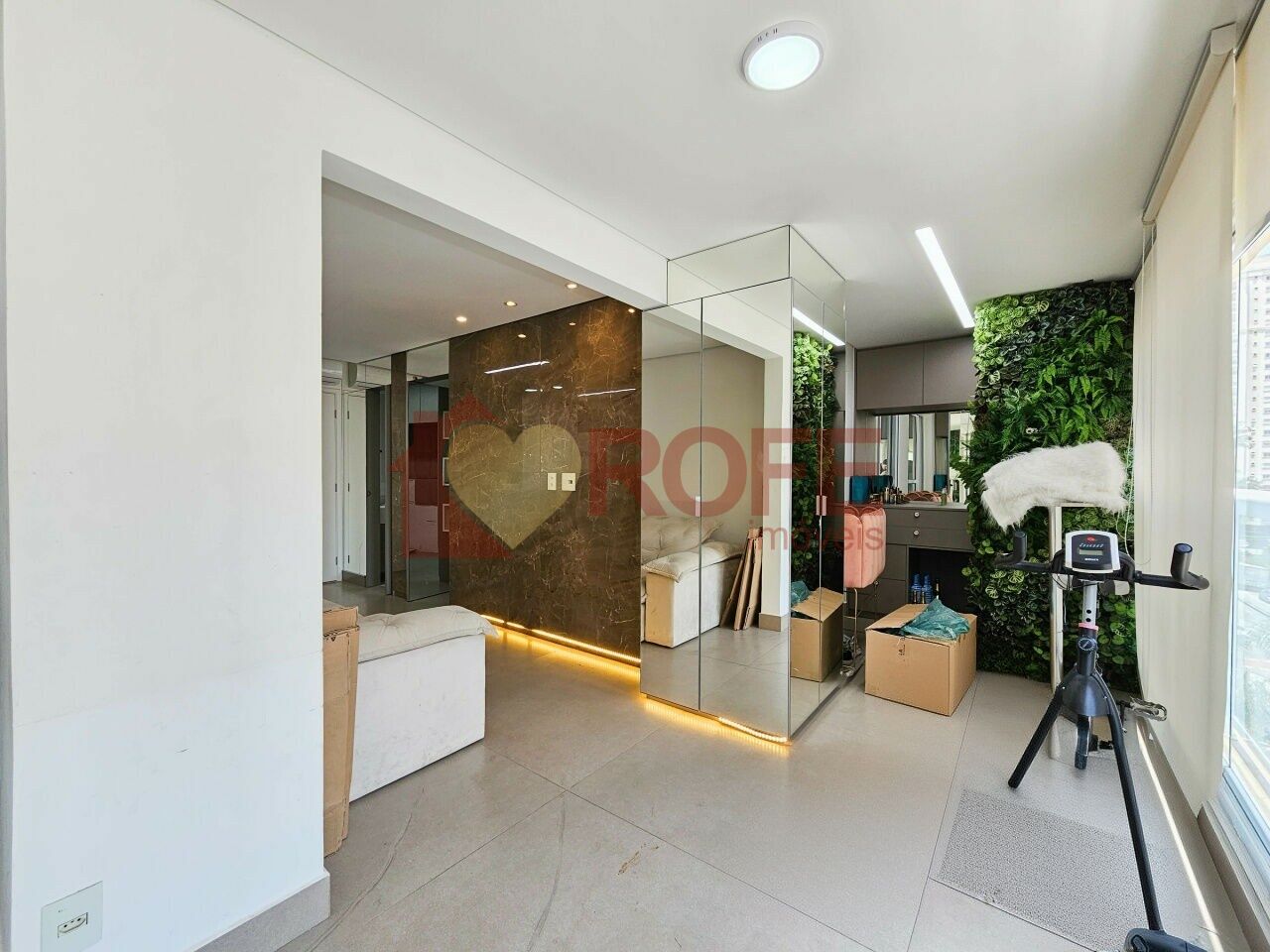 Foto 6 - RF46000