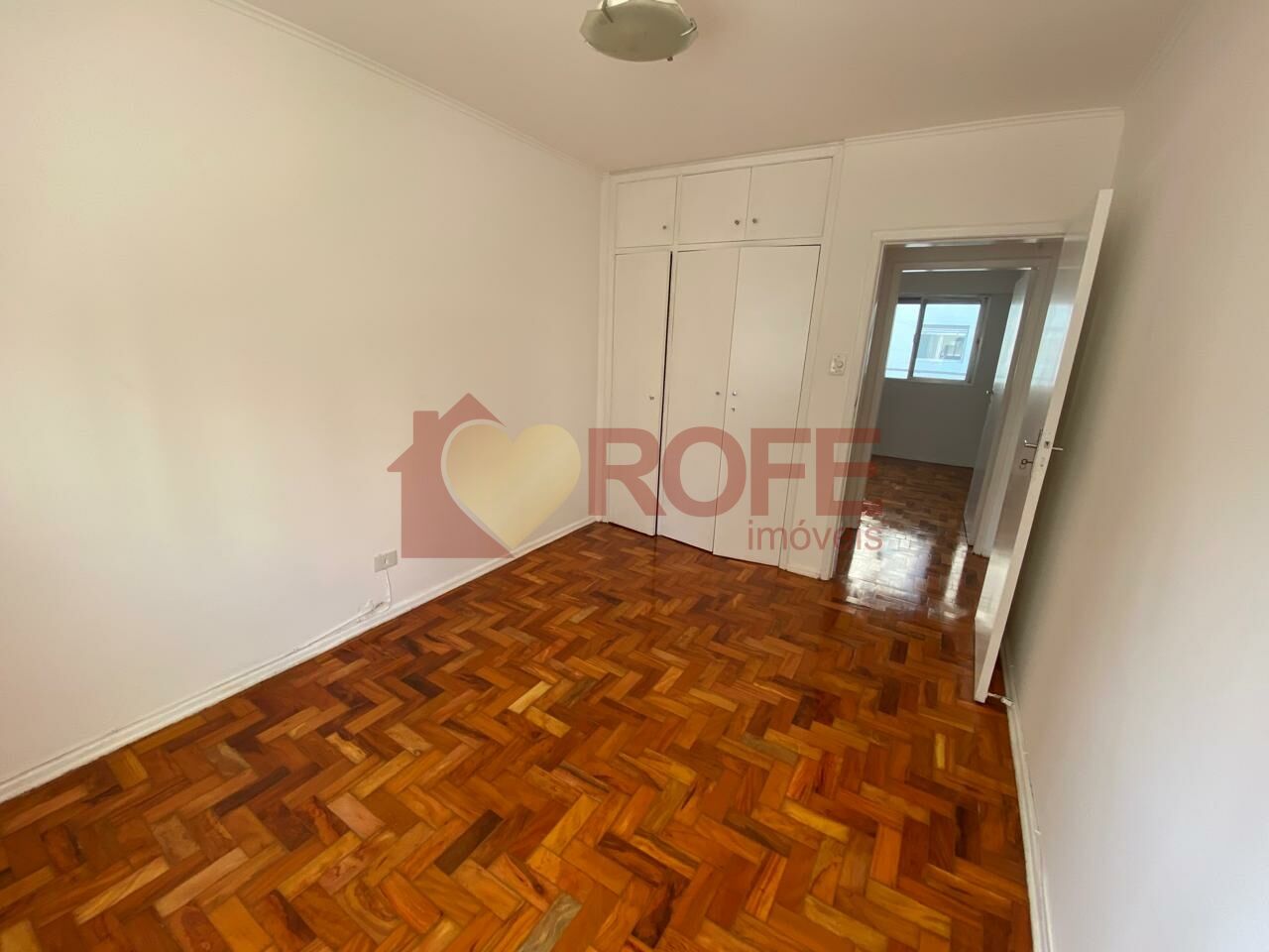 Foto 5 - RF46005