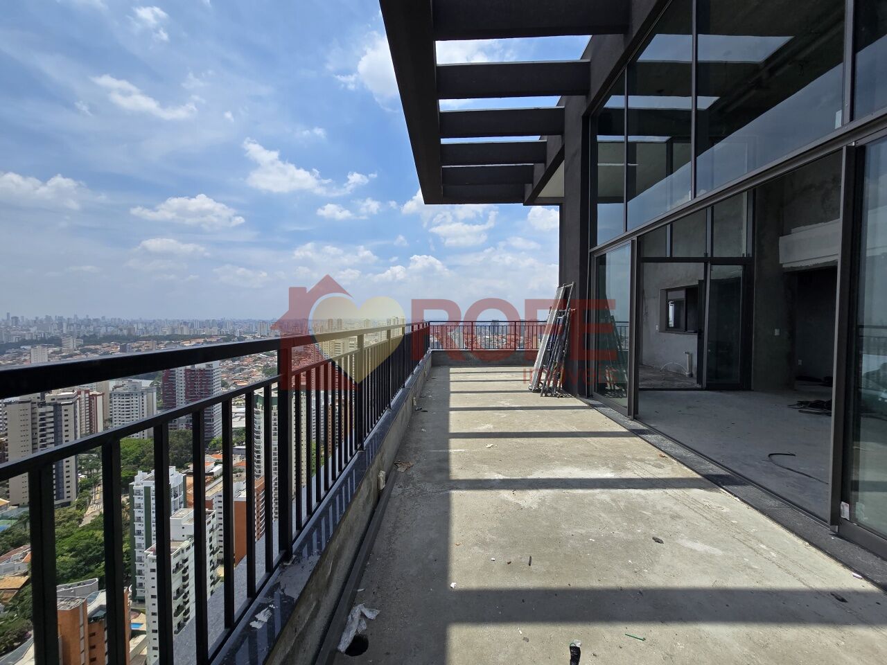 Foto 2 - RF46026