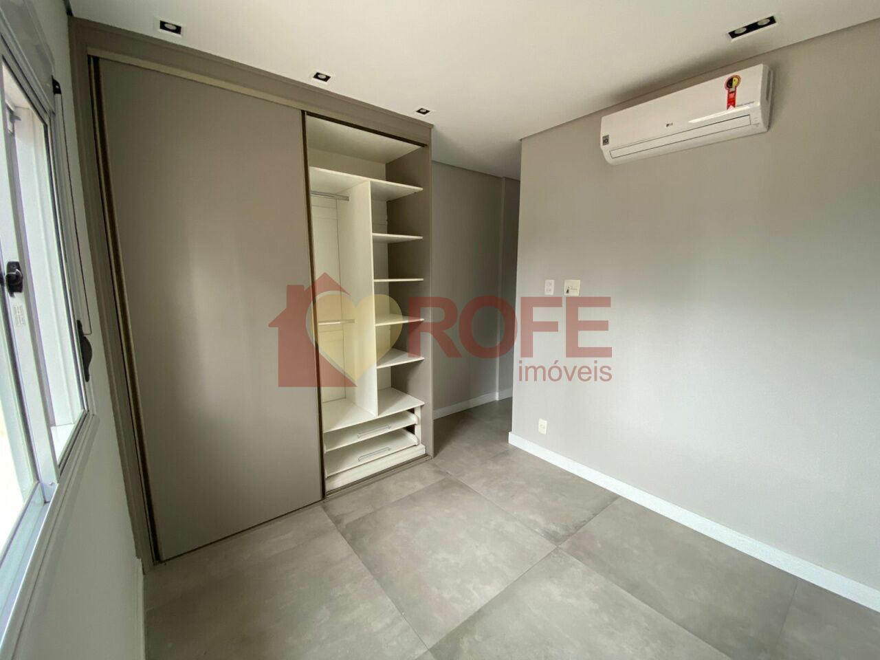 Foto 13 - RF46032