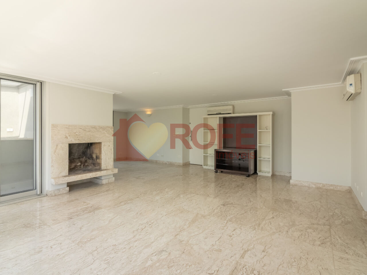 Foto 4 - RF46035