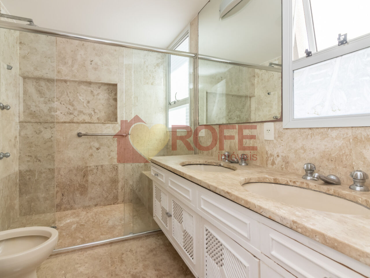 Foto 22 - RF46035