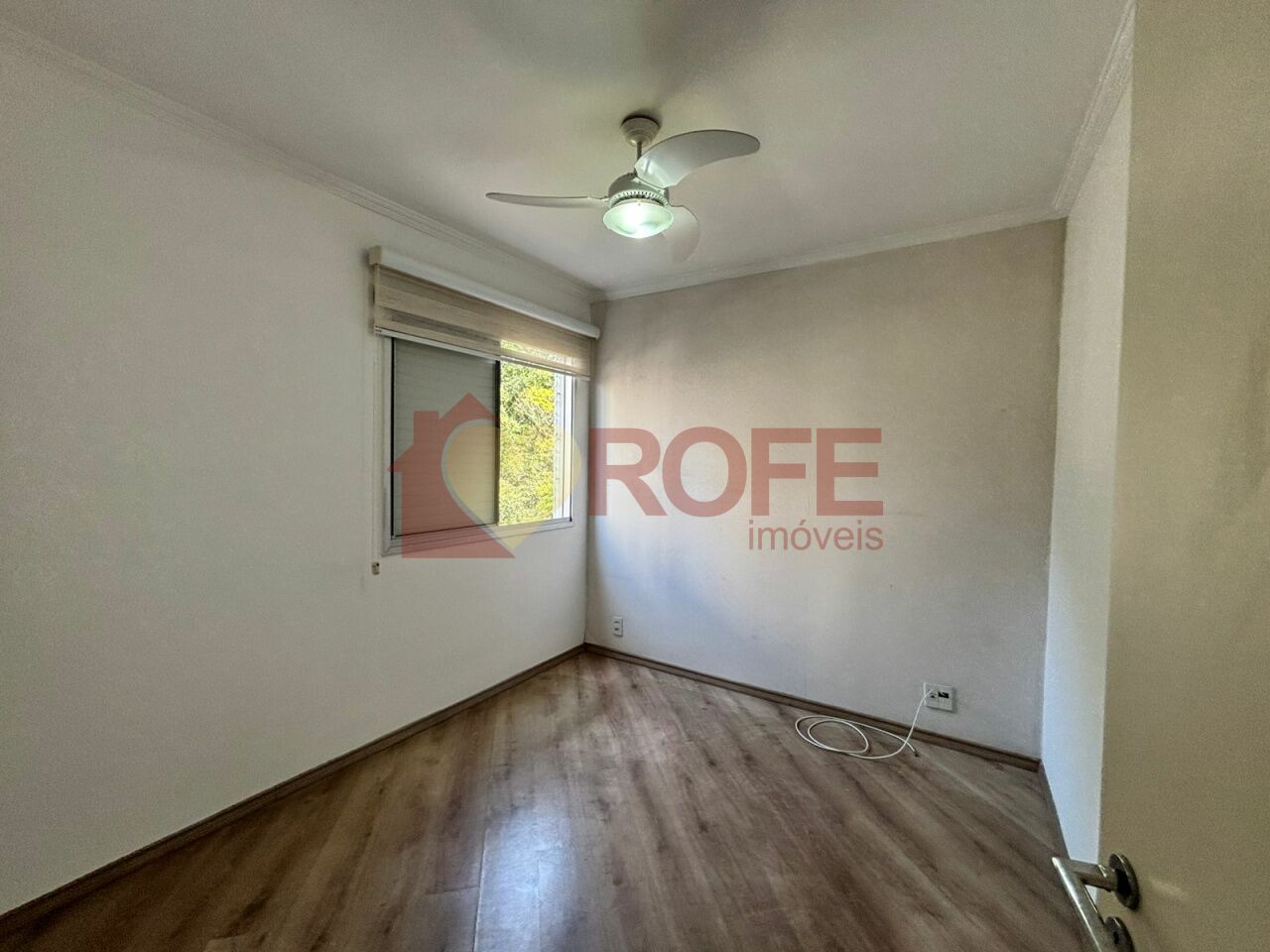Foto 2 - RF46059