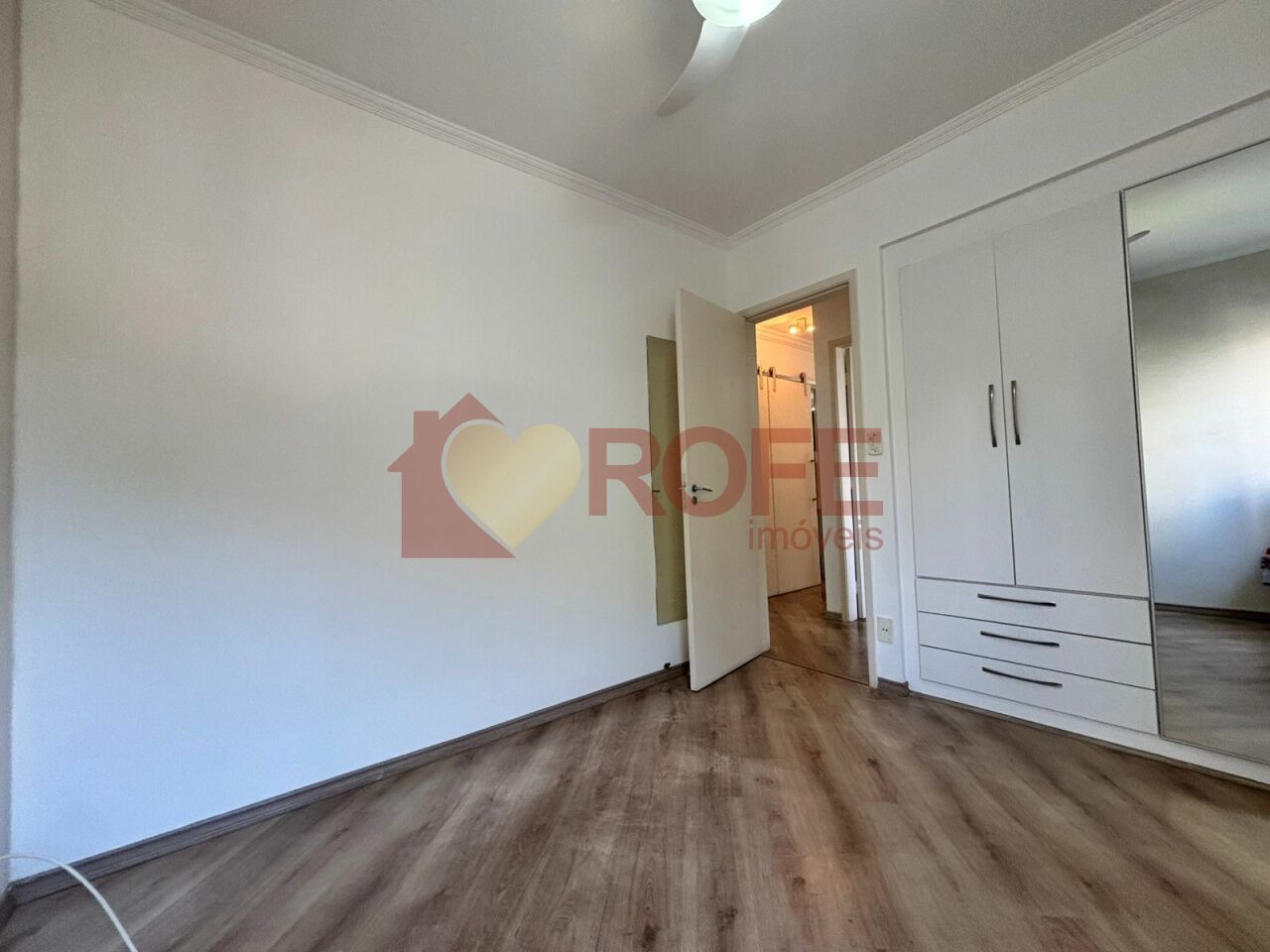 Foto 7 - RF46059
