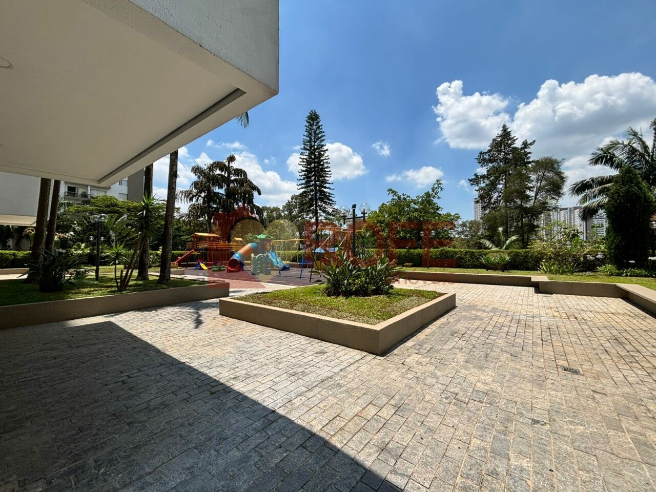 Foto 10 - RF46059