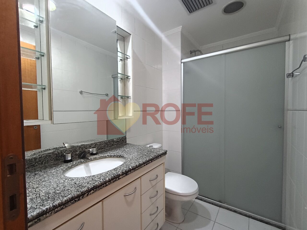 Foto 8 - RF46076