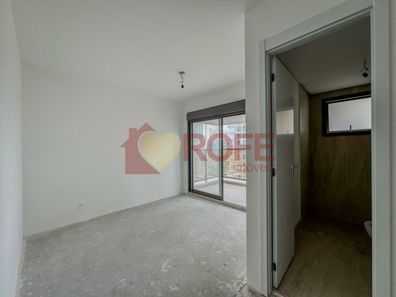 Foto 12 - RF46081