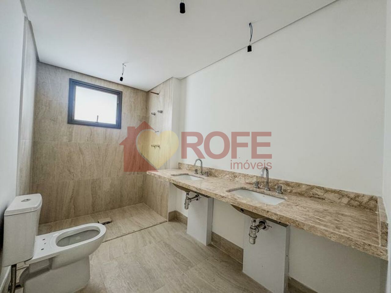 Foto 23 - RF46081