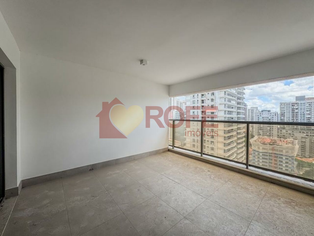 Foto 7 - RF46081