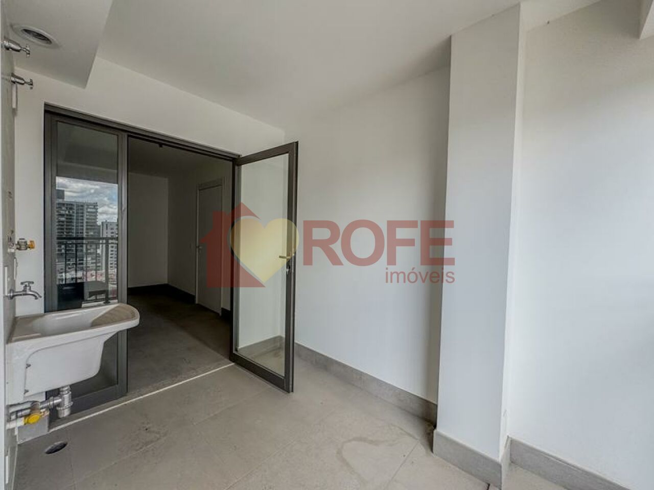 Foto 25 - RF46081