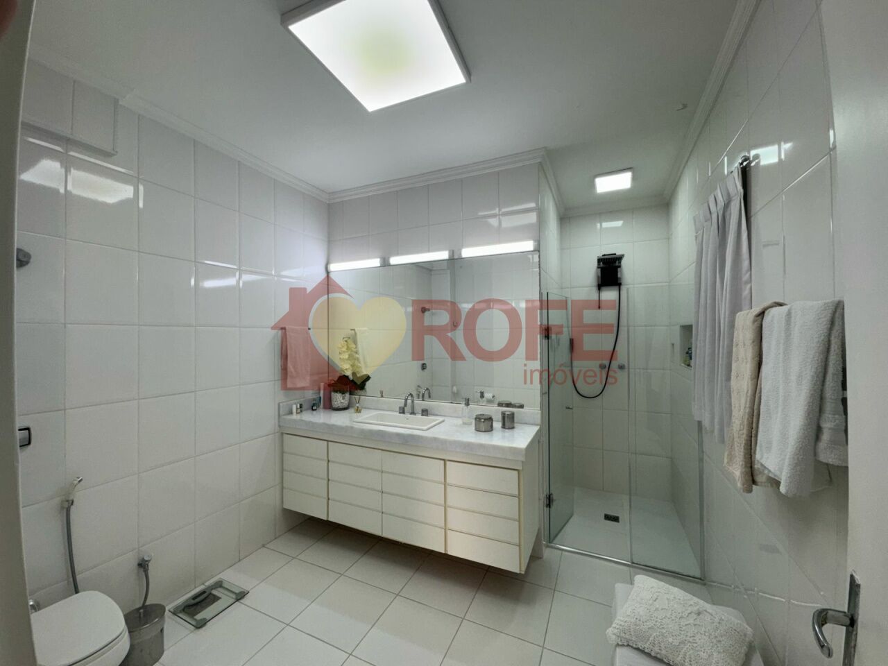Foto 13 - RF46103
