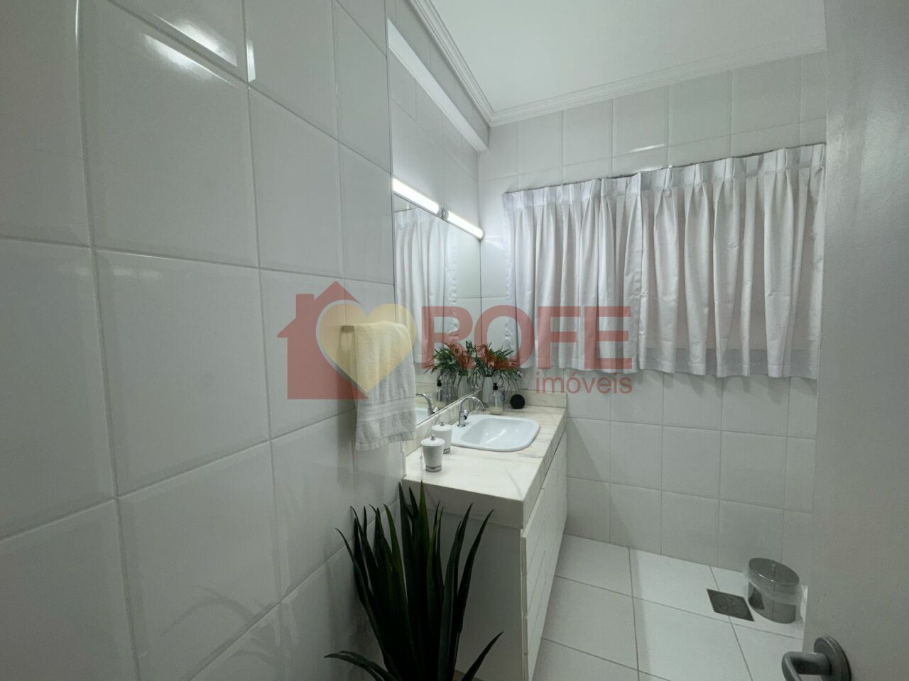 Foto 16 - RF46103