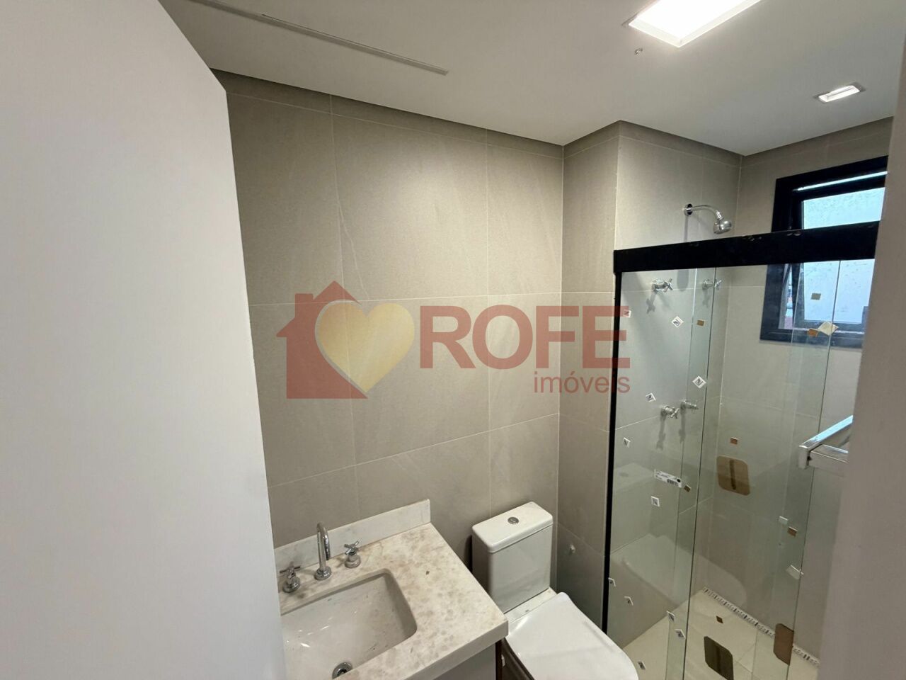 Foto 5 - RF46112