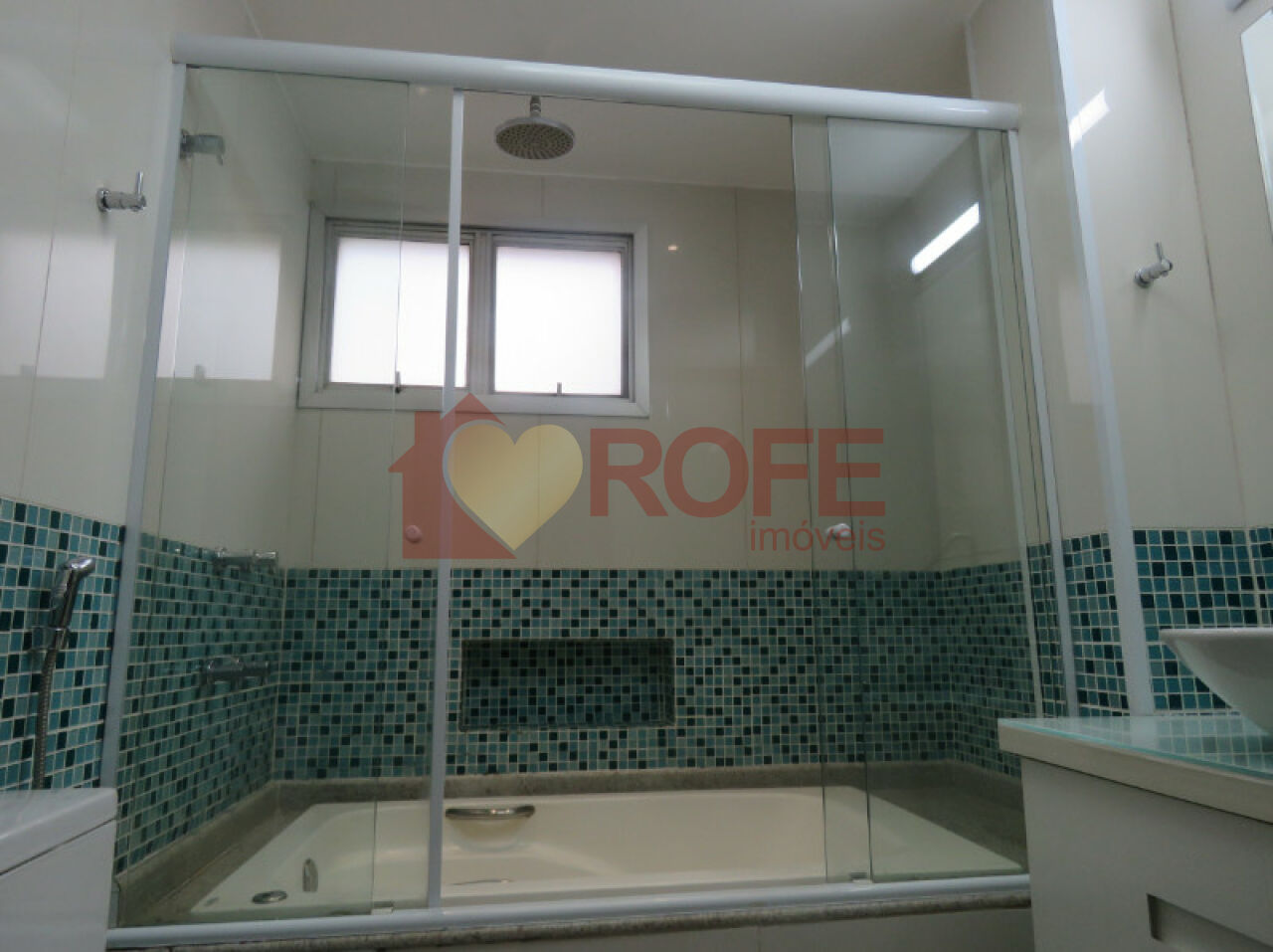 Foto 12 - RF46122