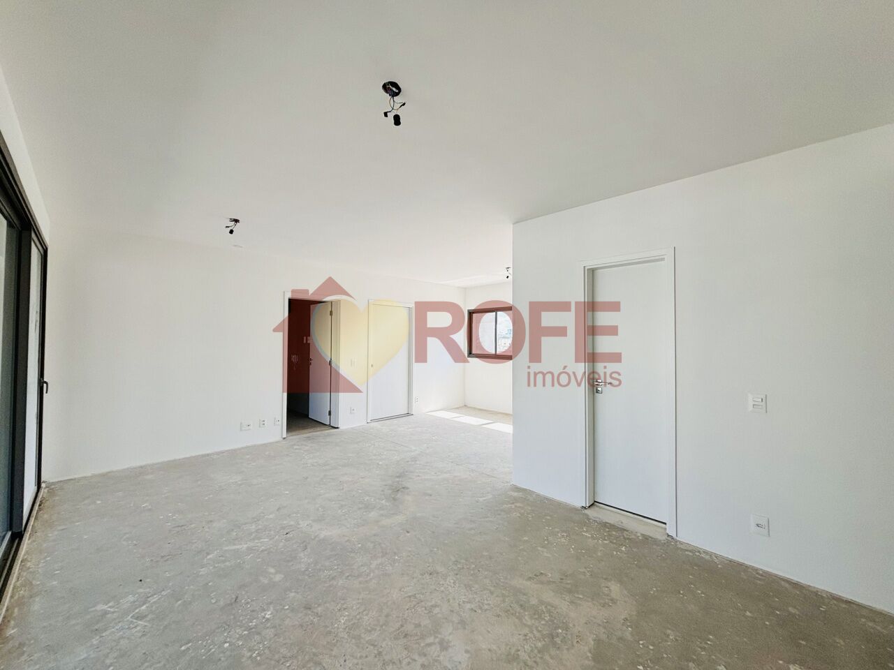 Foto 6 - RF46160