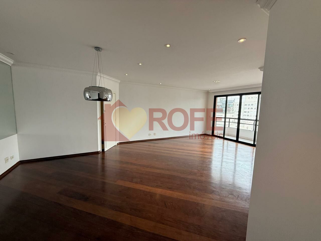 Foto 4 - RF46175