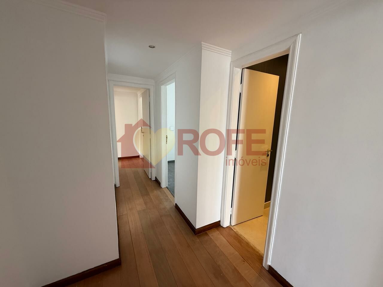 Foto 12 - RF46175