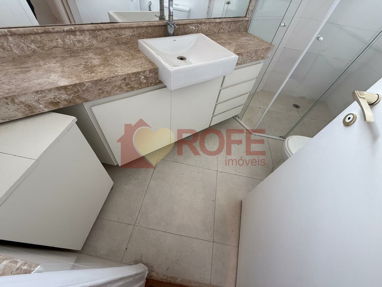 Foto 14 - RF46175