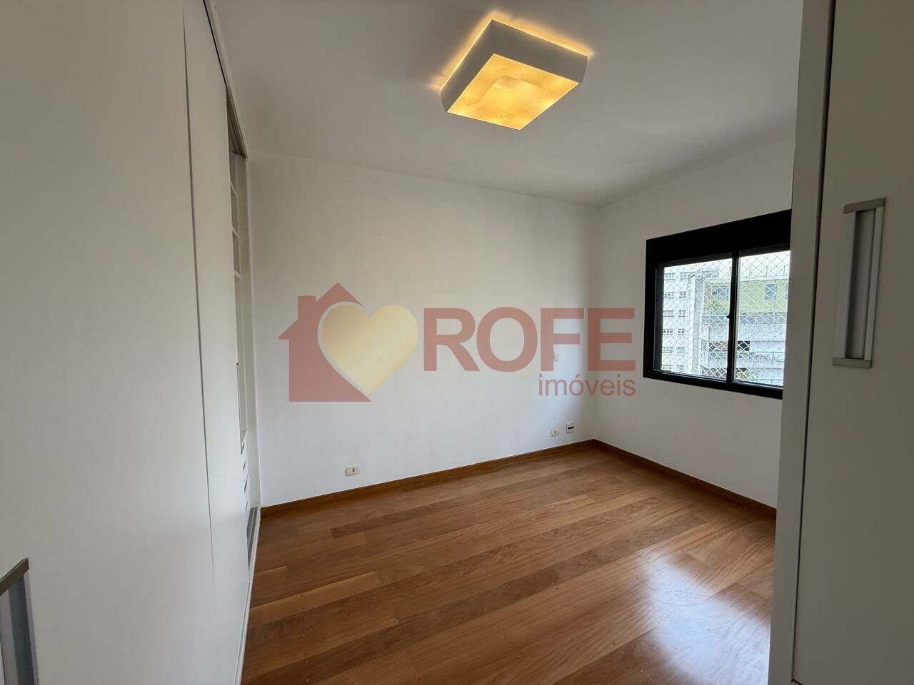 Foto 15 - RF46175