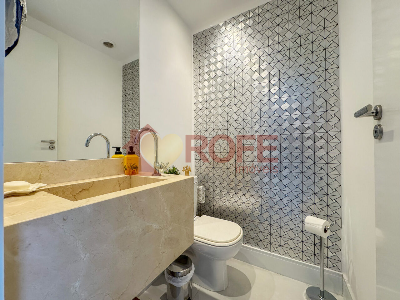 Foto 19 - RF46196