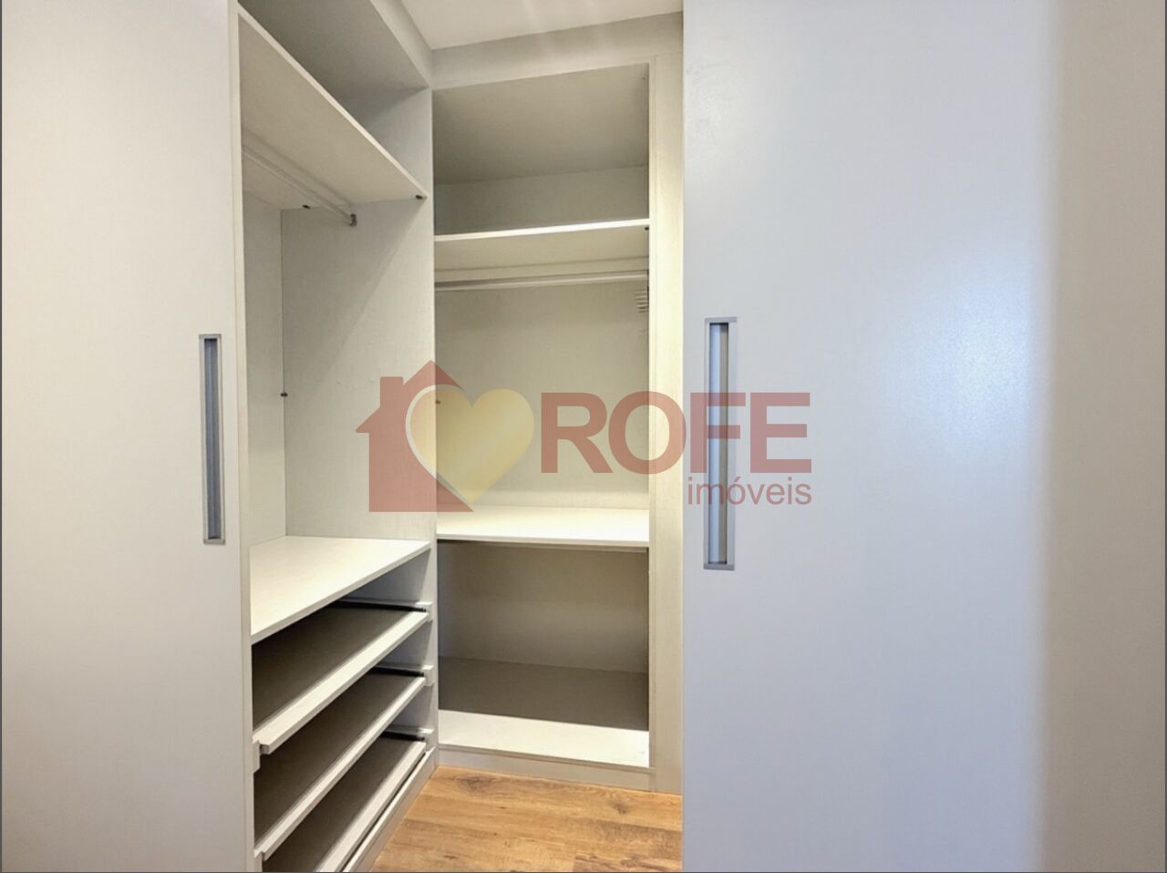 Foto 12 - RF46213