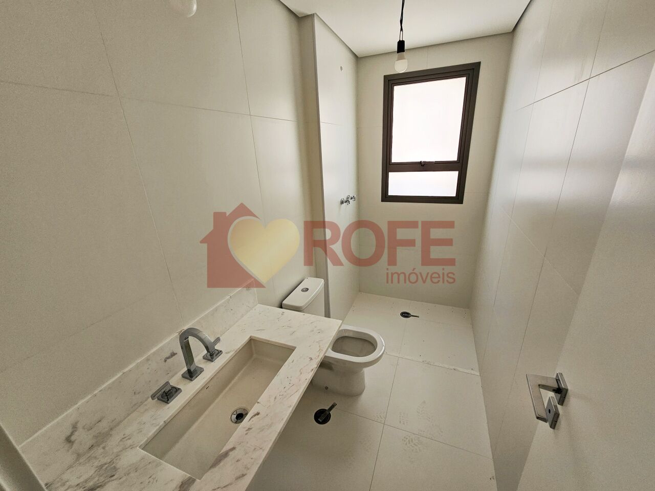 Foto 16 - RF46236