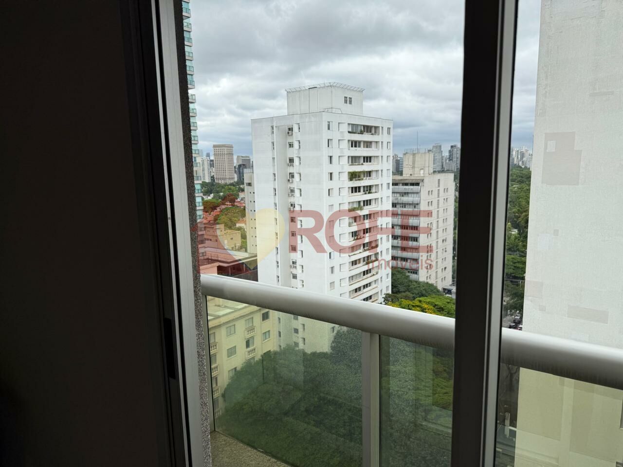 Foto 4 - RF46282