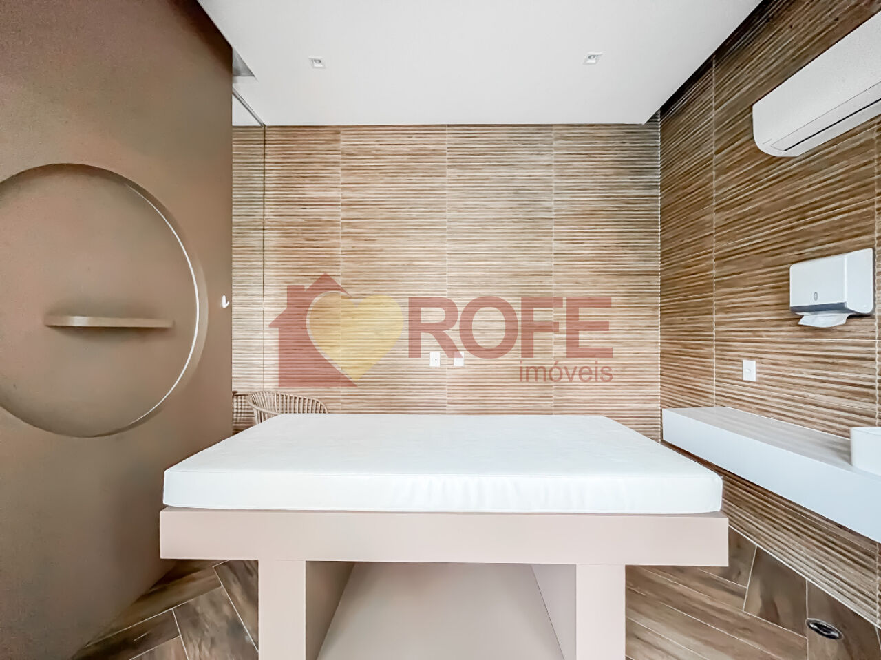 Foto 47 - RF46303