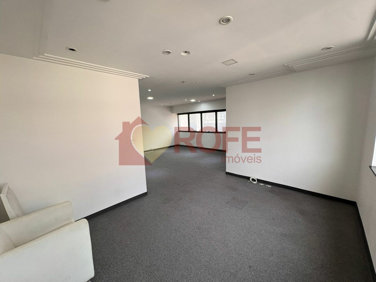 Foto 6 - RF46311