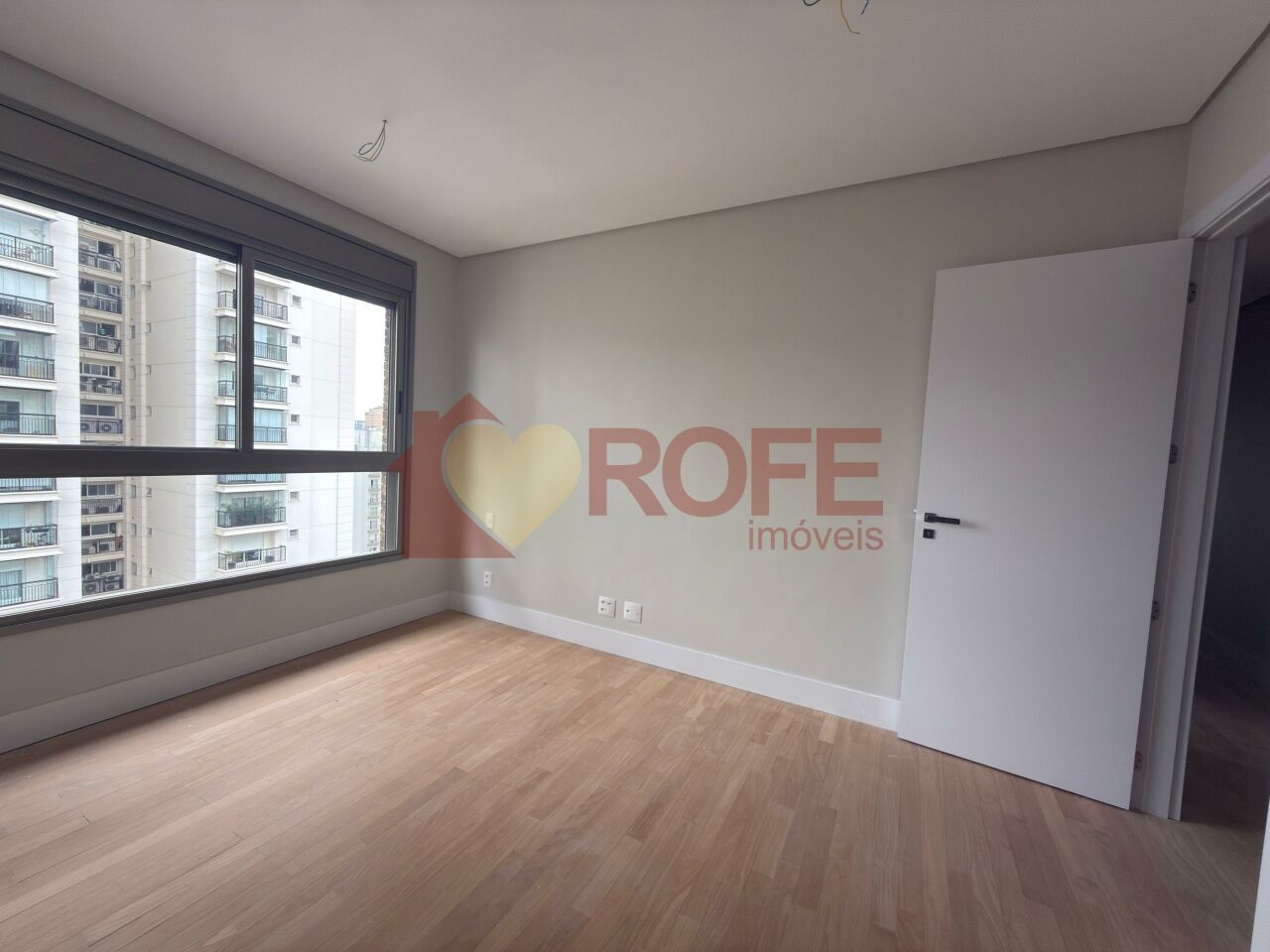 Foto 17 - RF46313