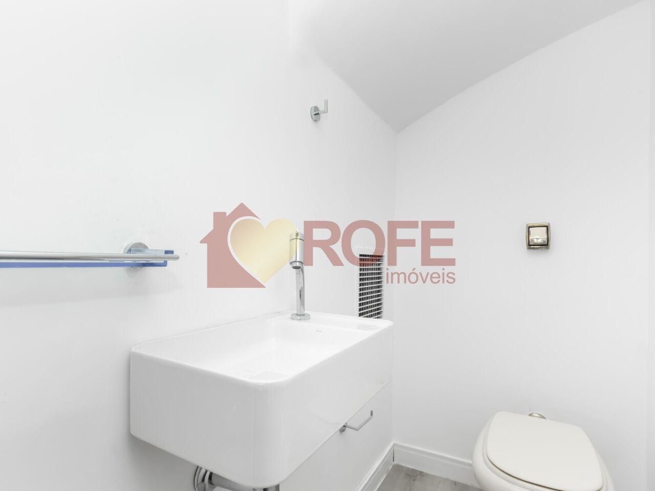 Foto 17 - RF46316
