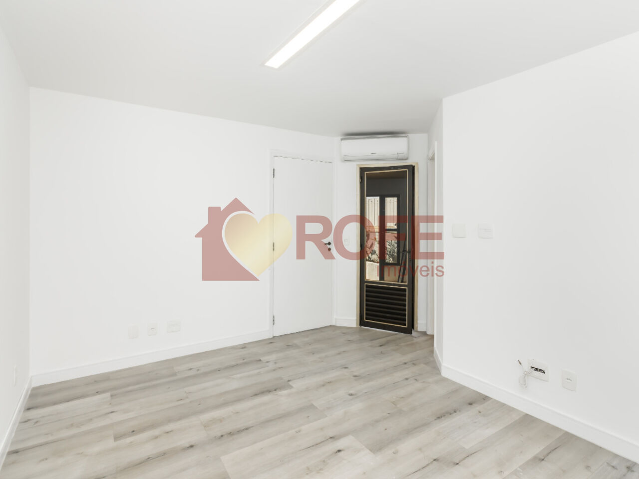 Foto 31 - RF46316