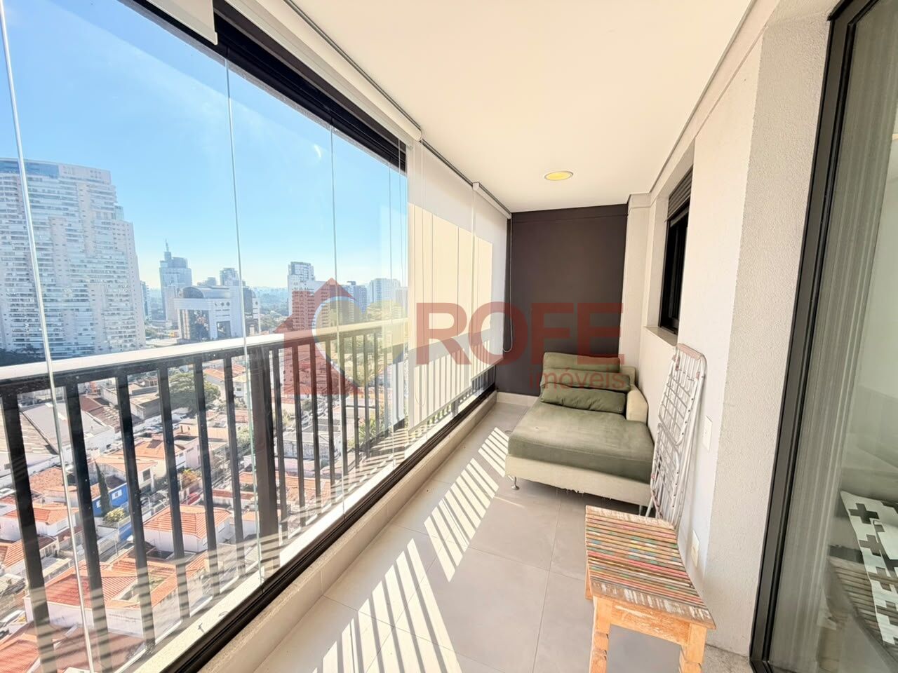Foto 2 - RF46330