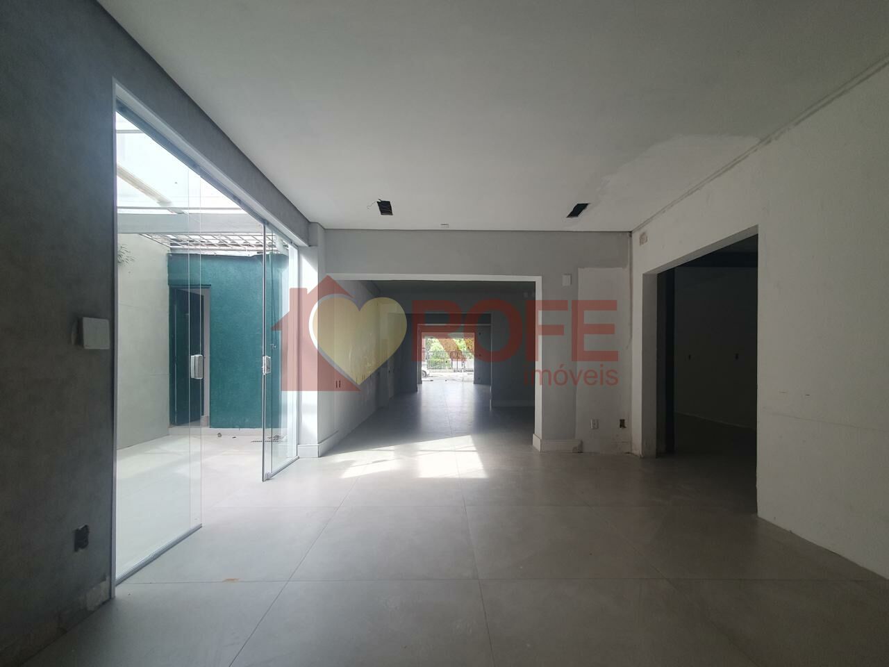 Foto 3 - RF46335