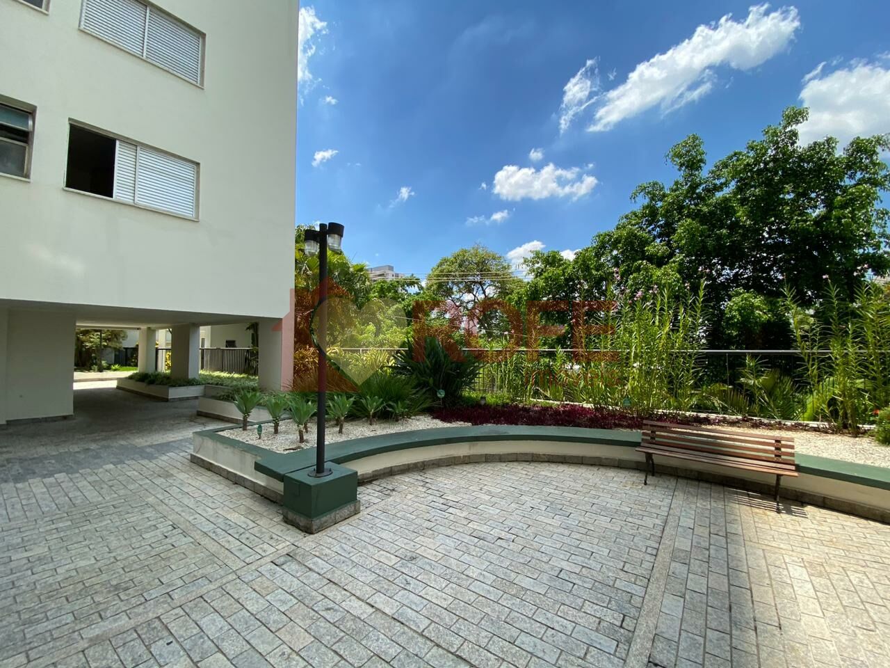 Foto 35 - RF46370