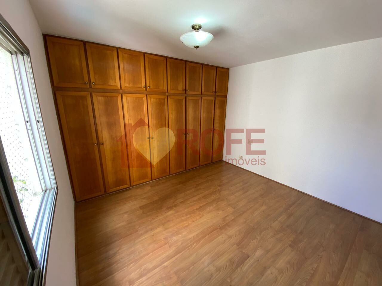 Foto 4 - RF46370