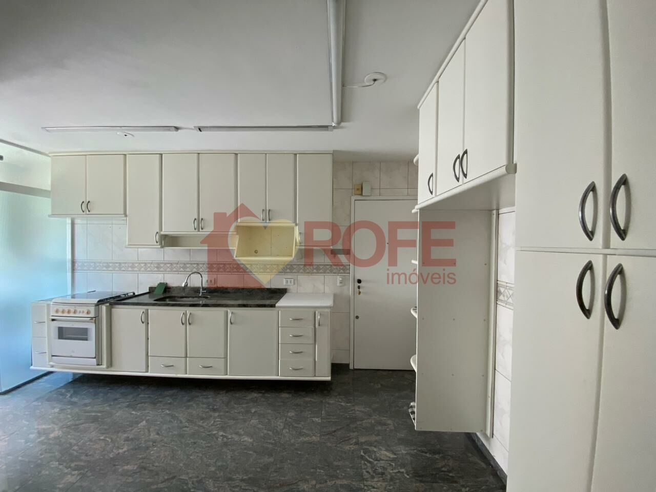 Foto 17 - RF46370