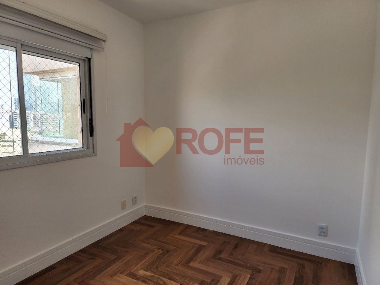 Foto 9 - RF4638